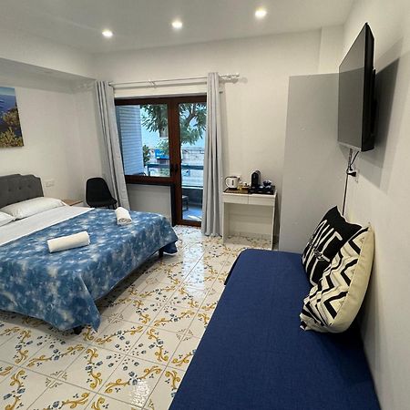 Bed and Breakfast Angela House Sorrento Center Екстер'єр фото